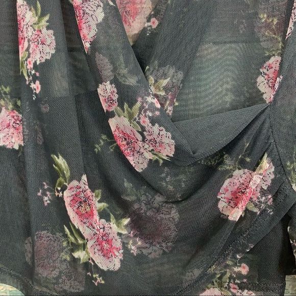 Women’s Juniors Sz M Bongo Shirt NWT - Picture 4 of 5